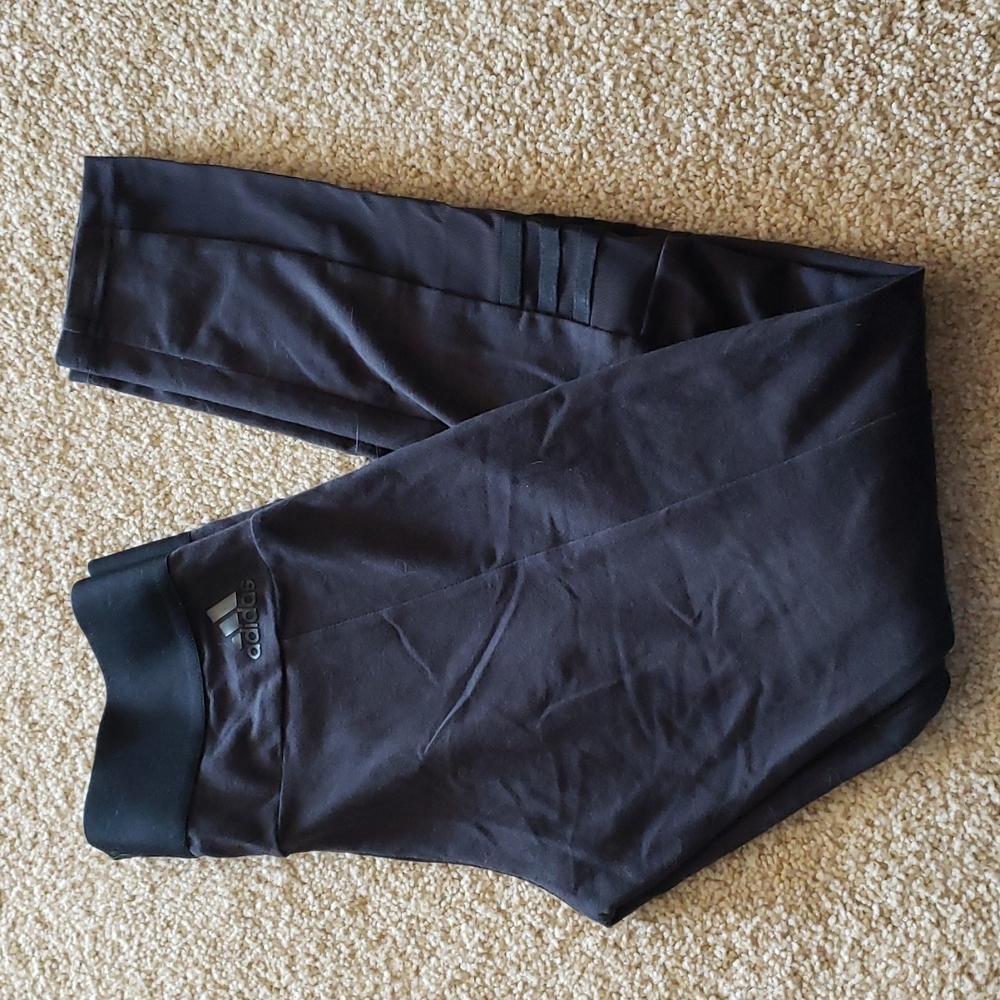 Adidas leggings